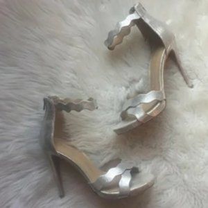 Chinese laundry Rubie suede open toe heels size 6